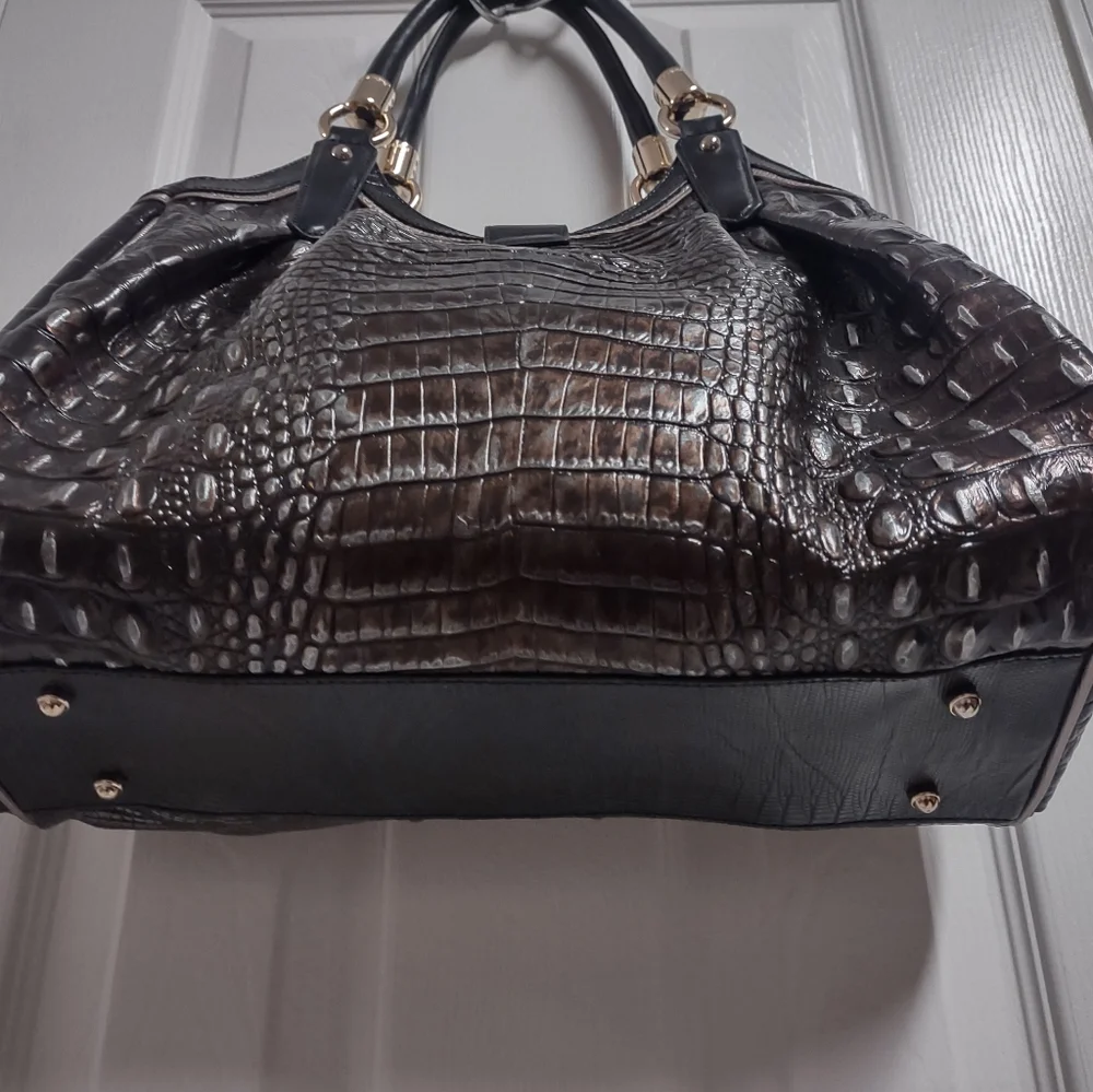 Brahmin Elisa Satchel (PURSE ONLY) - Picture 11 of 11